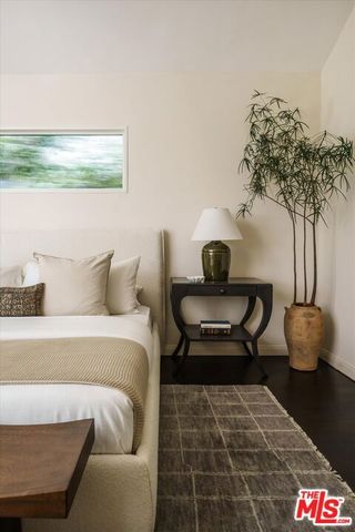 3135 Isabel Drive, Los Angeles, CA 90065