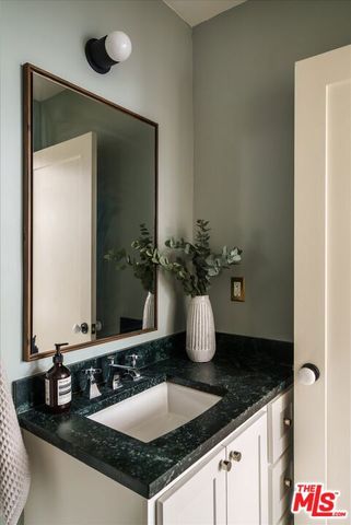 3135 Isabel Drive, Los Angeles, CA 90065