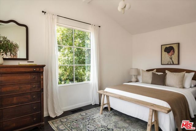 3135 Isabel Drive, Los Angeles, CA 90065