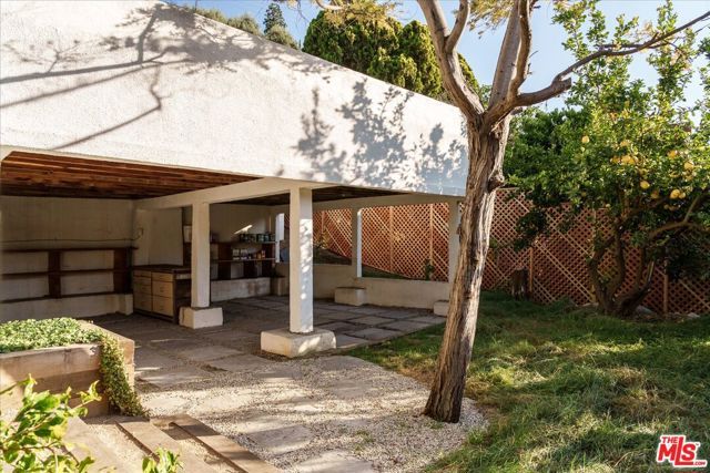 3135 Isabel Drive, Los Angeles, CA 90065