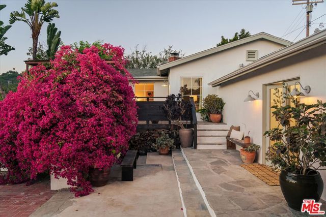 3135 Isabel Drive, Los Angeles, CA 90065