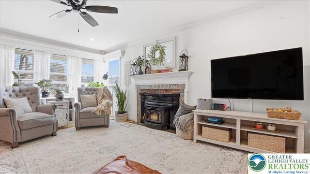 2369 Montgomery Street, Bethlehem City, PA 18017