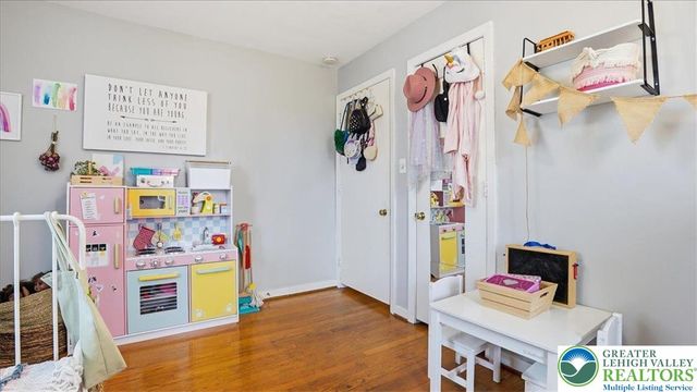 2369 Montgomery Street, Bethlehem City, PA 18017