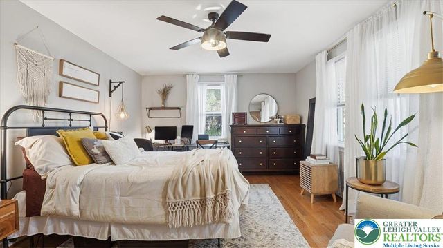 2369 Montgomery Street, Bethlehem City, PA 18017