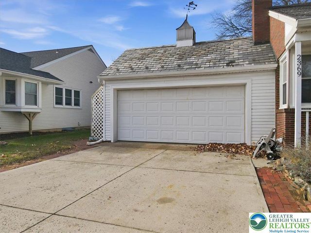 2369 Montgomery Street, Bethlehem City, PA 18017