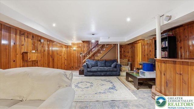 2369 Montgomery Street, Bethlehem City, PA 18017