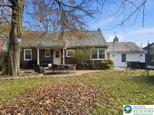 2369 Montgomery Street, Bethlehem City, PA 18017