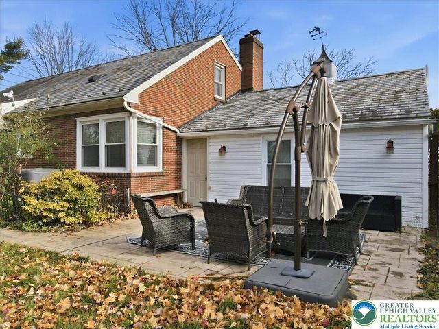 2369 Montgomery Street, Bethlehem City, PA 18017