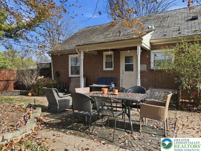 2369 Montgomery Street, Bethlehem City, PA 18017