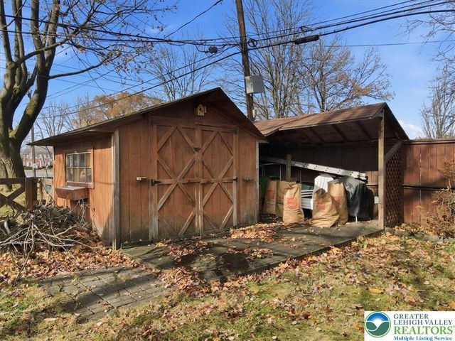 2369 Montgomery Street, Bethlehem City, PA 18017