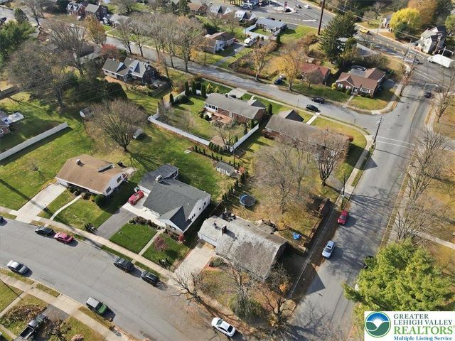 2369 Montgomery Street, Bethlehem City, PA 18017