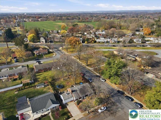 2369 Montgomery Street, Bethlehem City, PA 18017