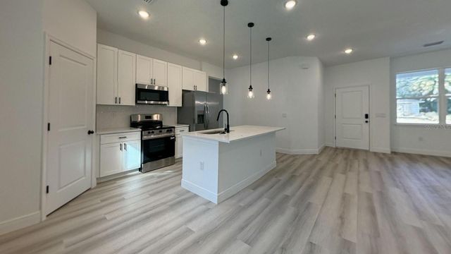 11128 N G MARTINELLI BOULEVARD, Citrus Springs, FL 34433