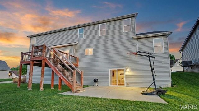 1211 Cashmere Lane, St Peters, MO 63376