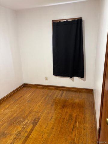 6414 Argyle Street, Dearborn, MI 48126