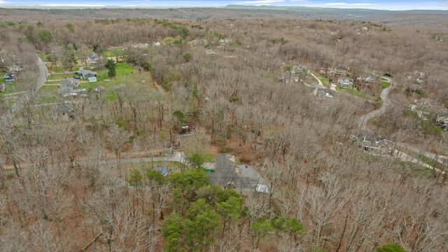 4007 Anderson Pike, Signal Mountain, TN 37377