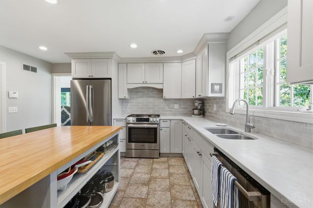 6626 Rollaway Road, Madeira, OH 45236