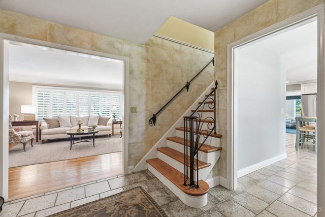 6626 Rollaway Road, Madeira, OH 45236