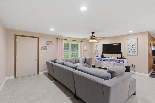 4741 SEABERG ROAD, Zephyrhills, FL 33541