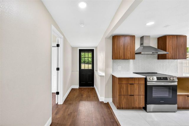 834 E LIME STREET, Lakeland, FL 33801