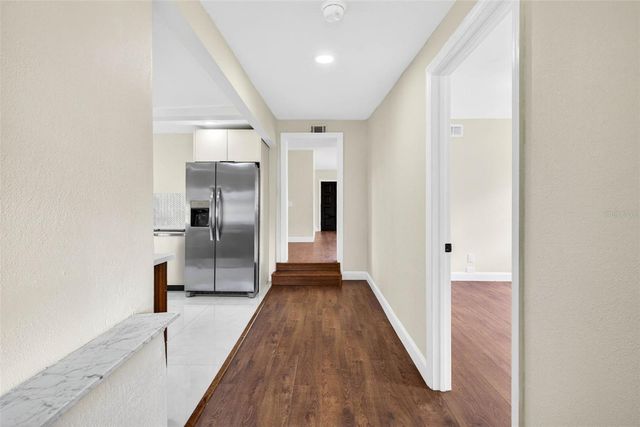 834 E LIME STREET, Lakeland, FL 33801