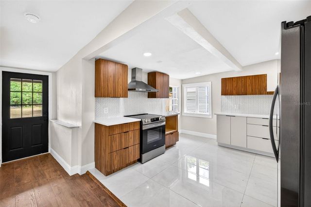 834 E LIME STREET, Lakeland, FL 33801