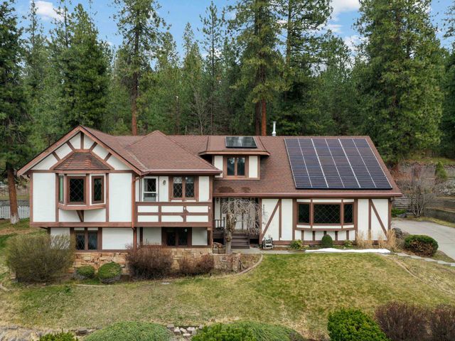 10048 N Seminole Dr, Spokane, WA 99208