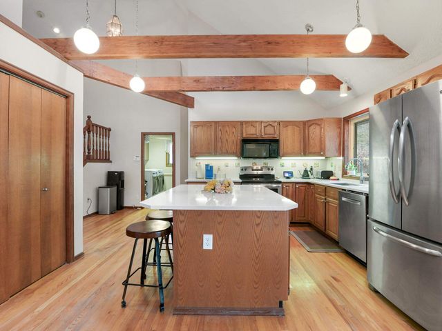 10048 N Seminole Dr, Spokane, WA 99208