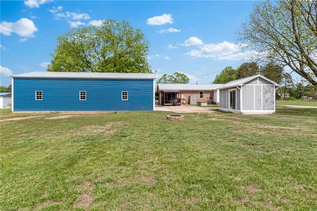 7045 NC Highway 801 S, Mocksville, NC 27028