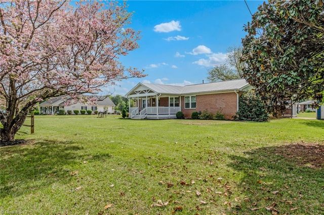 7045 NC Highway 801 S, Mocksville, NC 27028