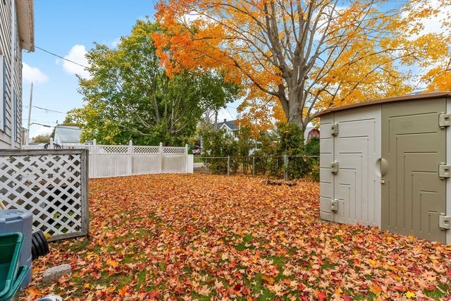 1000 Riverside Ave, Somerset, MA 02726