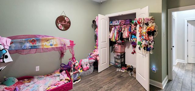 14456 N Swan Road, Gulfport, MS 39503