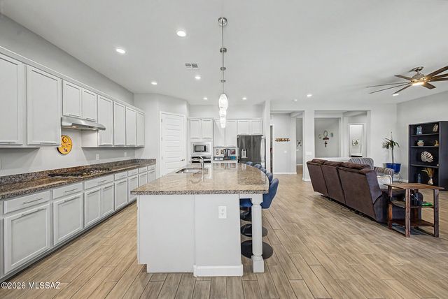 10311 N Pink Trumpet Drive, Marana, AZ 85653