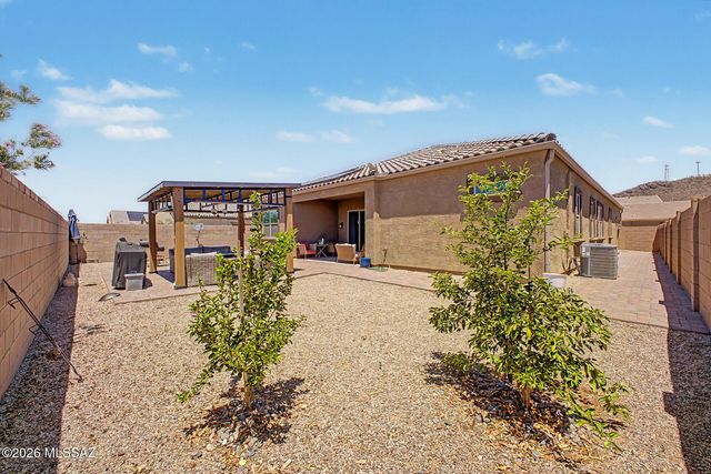 10311 N Pink Trumpet Drive, Marana, AZ 85653
