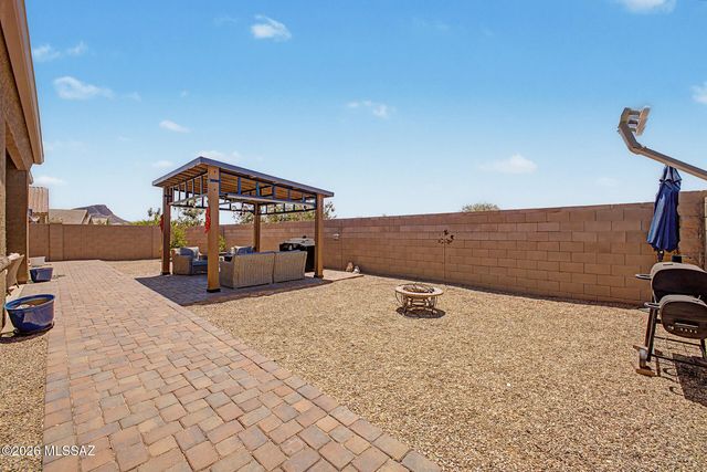 10311 N Pink Trumpet Drive, Marana, AZ 85653