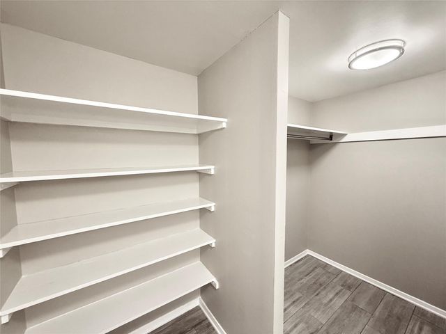 2016 Main Street 915, Houston, TX 77002