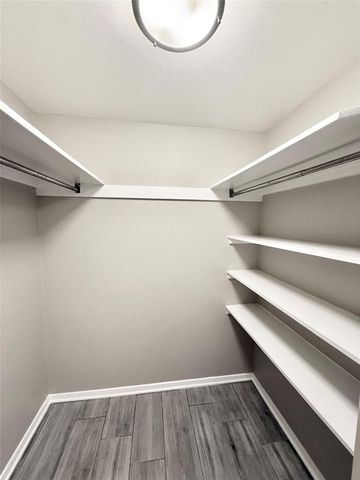 2016 Main Street 915, Houston, TX 77002