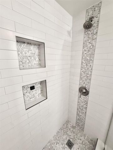 2016 Main Street 915, Houston, TX 77002