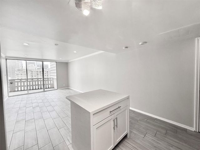 2016 Main Street 915, Houston, TX 77002