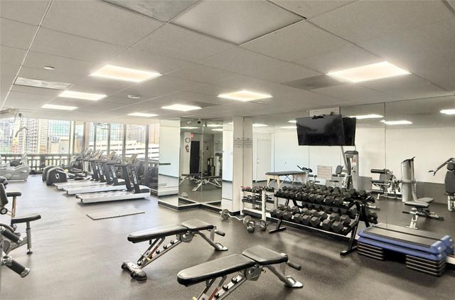 2016 Main Street 915, Houston, TX 77002