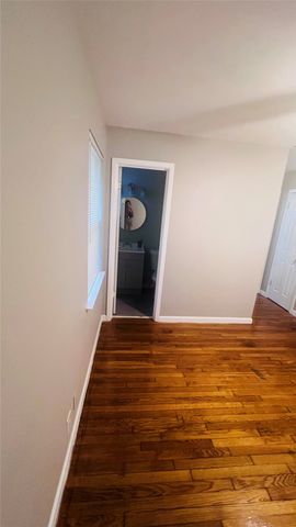 909 Laguna Drive, Denton, TX 76209