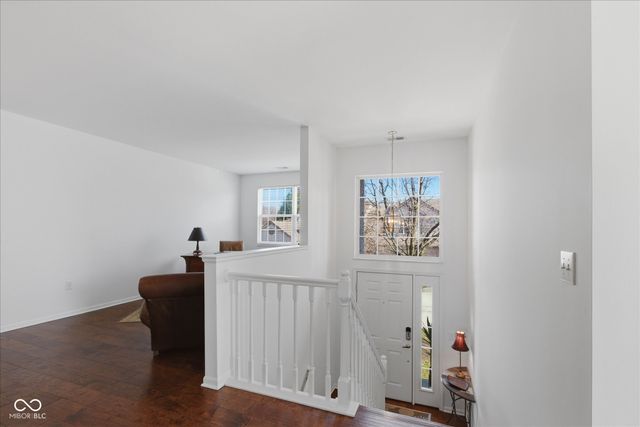 10182 Winslow Way, Fishers, IN 46037