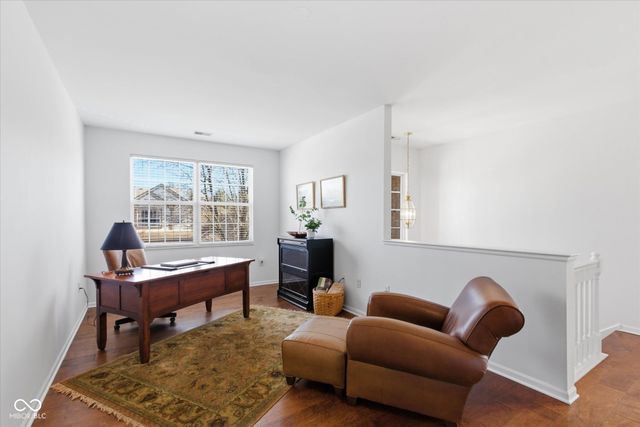 10182 Winslow Way, Fishers, IN 46037