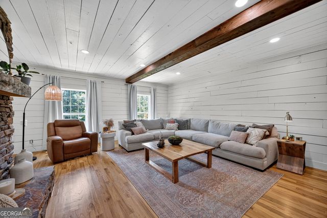 374 Deer Creek Drive, Forsyth, GA 31029