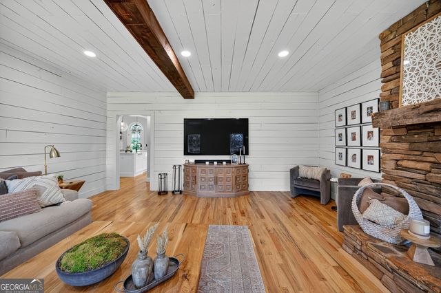 374 Deer Creek Drive, Forsyth, GA 31029