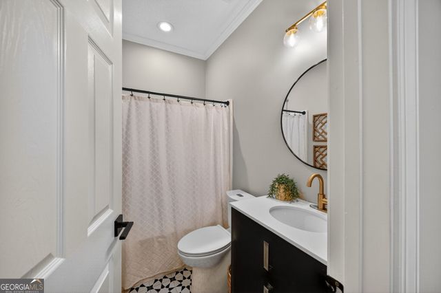 374 Deer Creek Drive, Forsyth, GA 31029