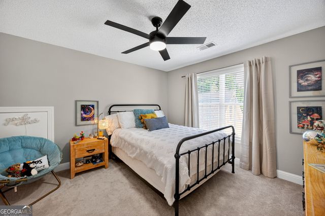 374 Deer Creek Drive, Forsyth, GA 31029