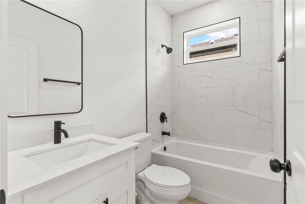Image 20 of property listing at 2806 N 29TH STREET 2, Tampa, FL 33605