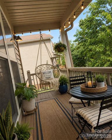 18 Old West Chapel Road, Asheville, NC 28803