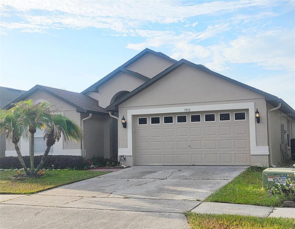 7935 OAKSTONE COURT, Orlando, FL 32822